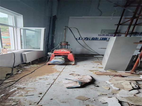 牙克石地基基础下沉墙体裂缝加固注浆顶升施工